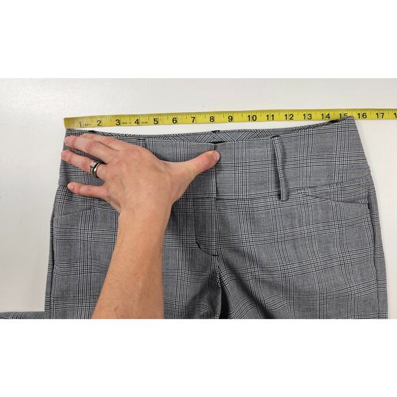 NWOT Express design 4 editor cropped cuffed black plaid career business casual - Picture 8 of 8